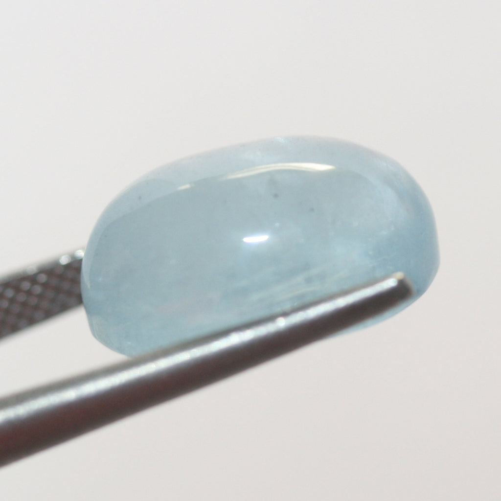 Natural Aquamarine 15.5x11mm Oval Cabochon. Aquamarine 10.2 Cts Oval Cabochon.