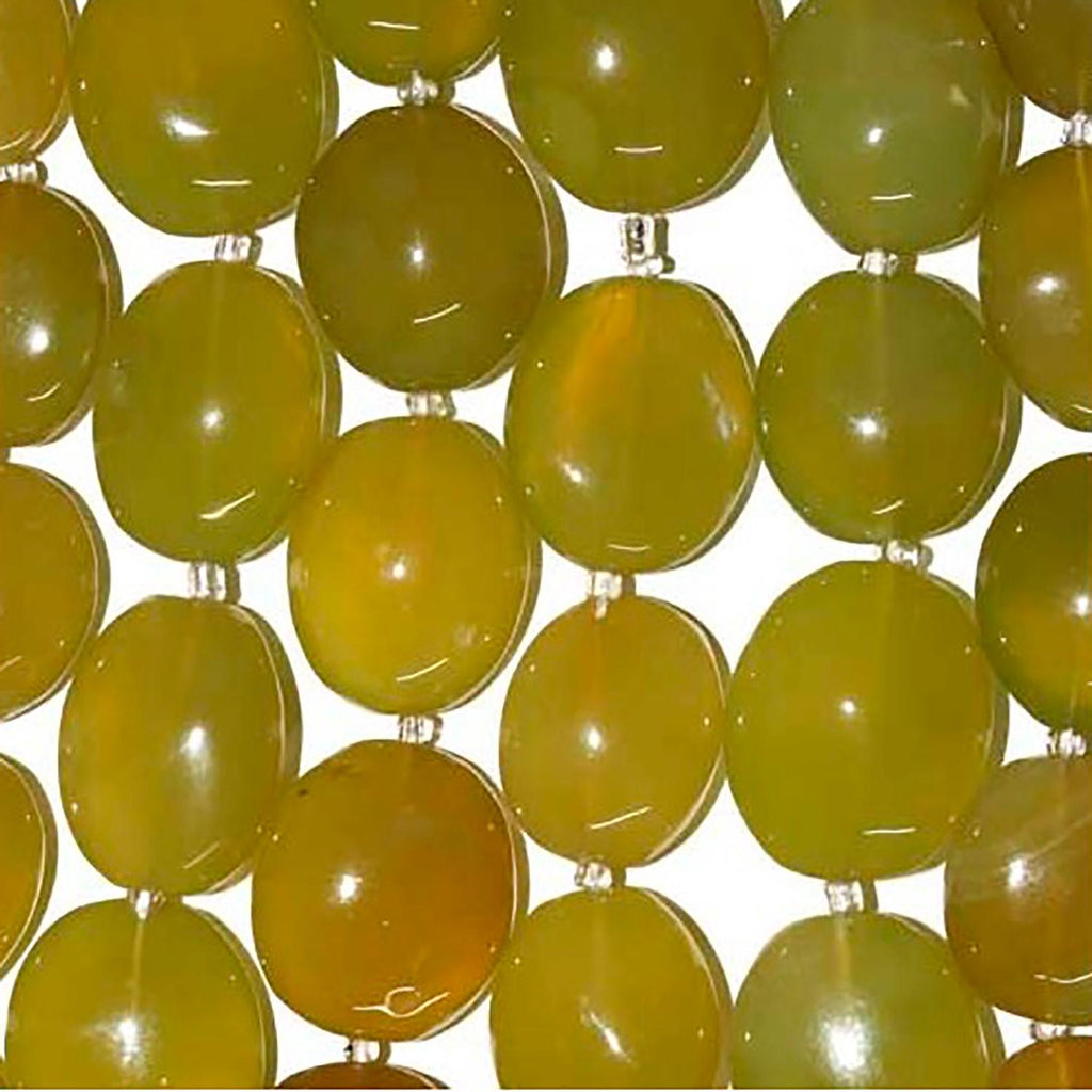 Perles de calchédoine verte St St lisses, 20 x 18 mm environ. Longueur du fil : 22 cm.