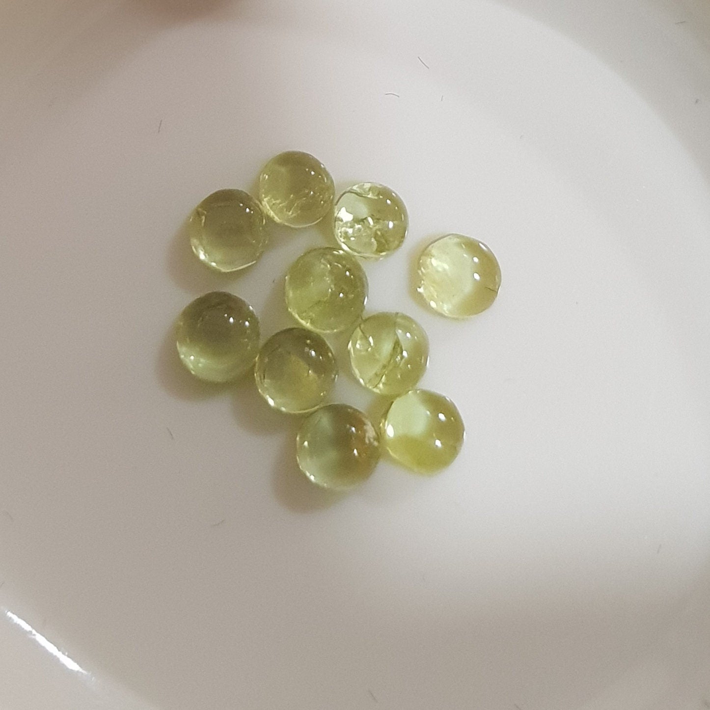 Peridot 3mm Round Cabochon 10 Pcs Lot- Natural Stones - Wholesale Gemstones - Calibrated Cabochons