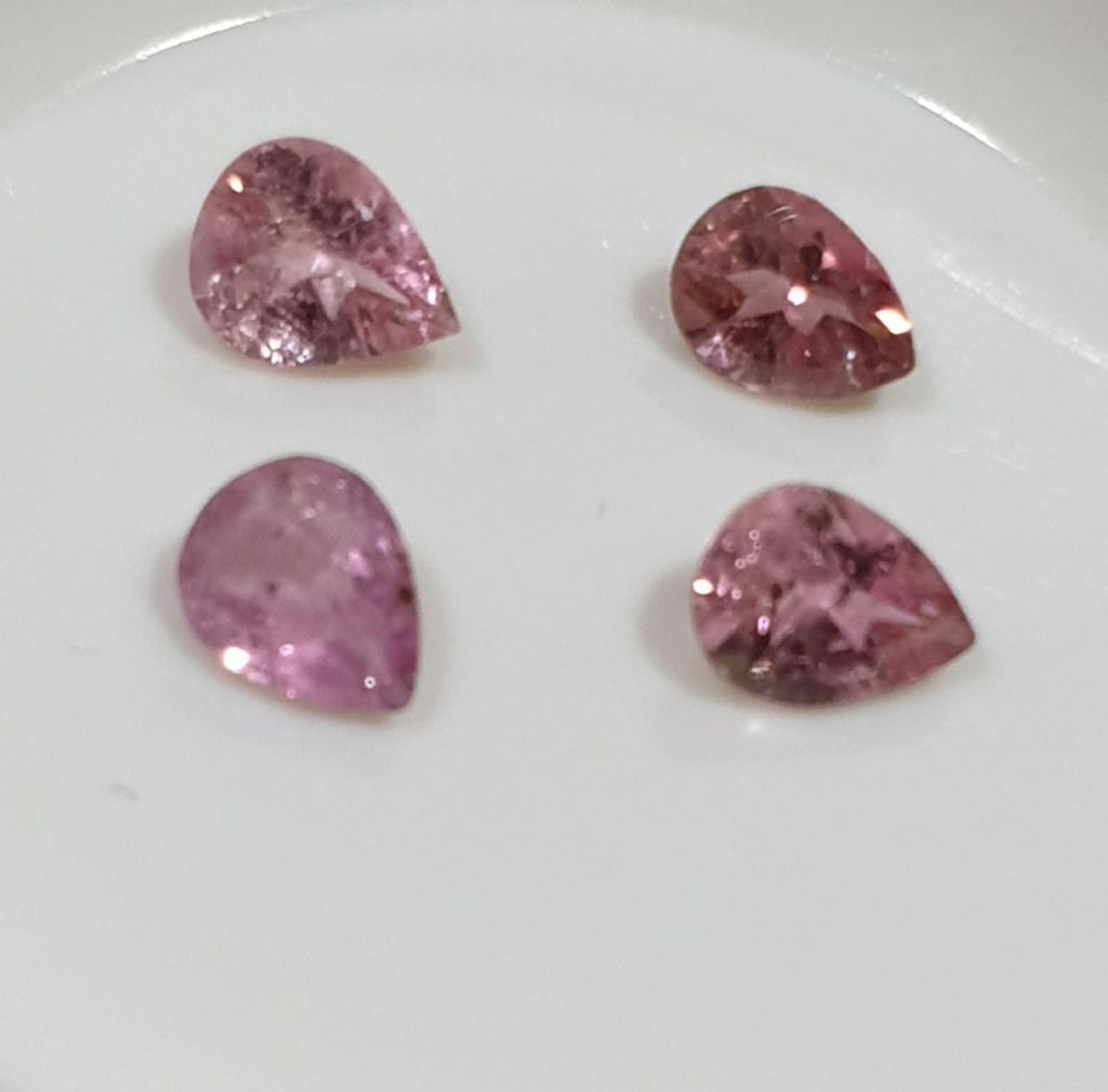 Lot de tourmalines roses facettées en forme de goutte 5x4mm (4 pièces) - Pierres précieuses en vrac - Prix de gros - Gemmes naturelles