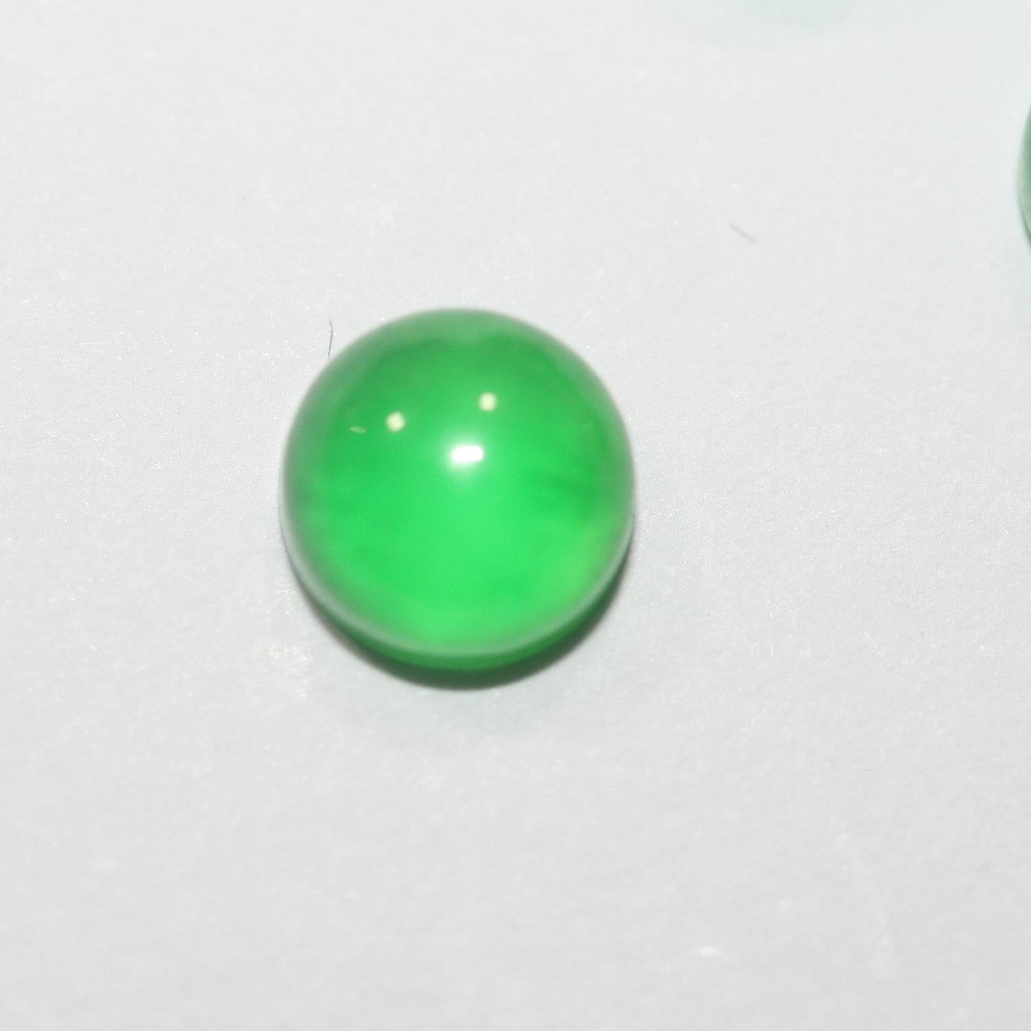 10Pcs Lot Green Jade Round Smooth Cabochon  (10 Pcs) 6mm.