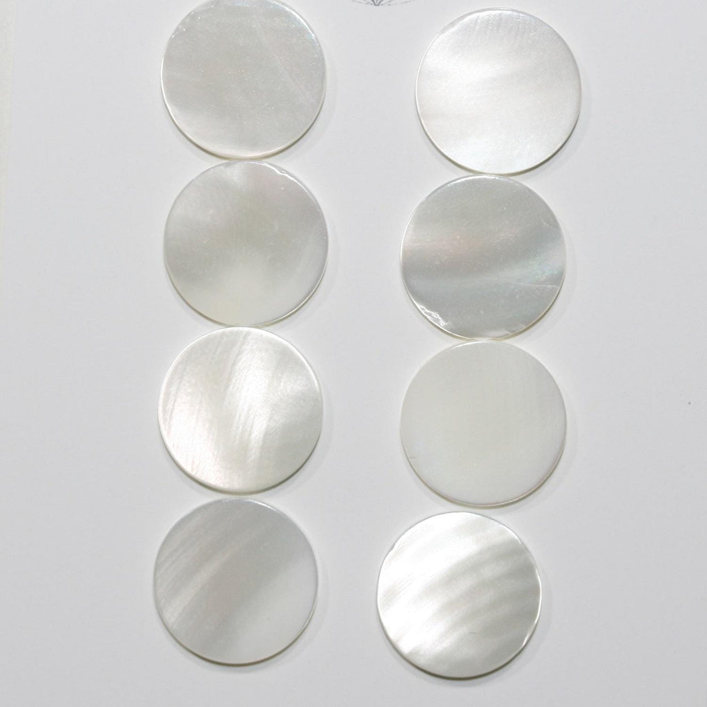 Lote de 8 cabujones redondos planos MOP de 13,5 mm. (8 uds.)