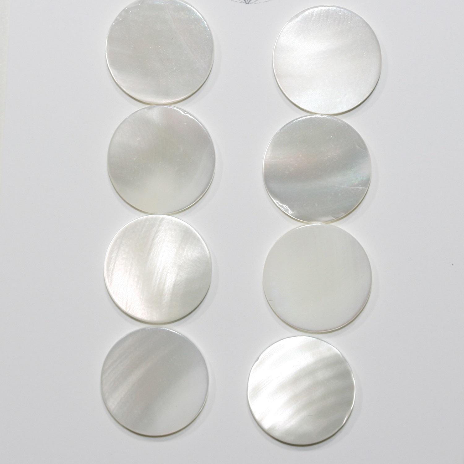 Lote de 8 cabujones redondos planos MOP de 13,5 mm. (8 uds.)