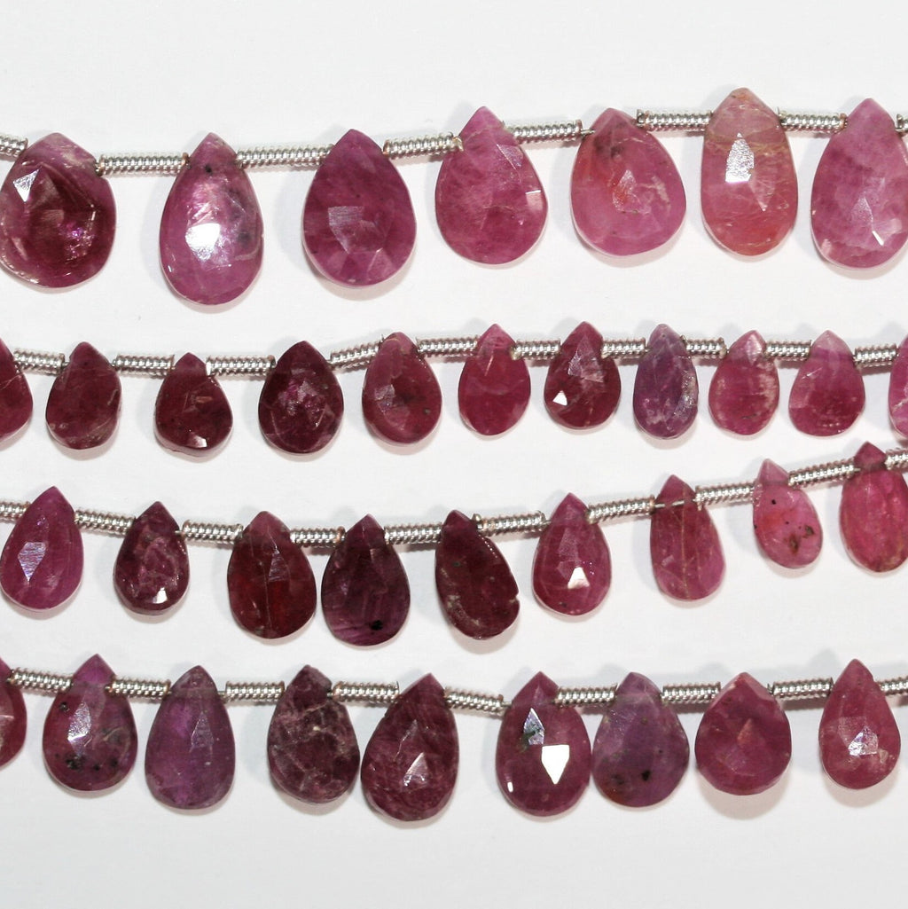Perles en saphir rose facetté en forme de goutte, 8 pouces, 7 x 5 mm. Longueur du fil : environ 21 cm.