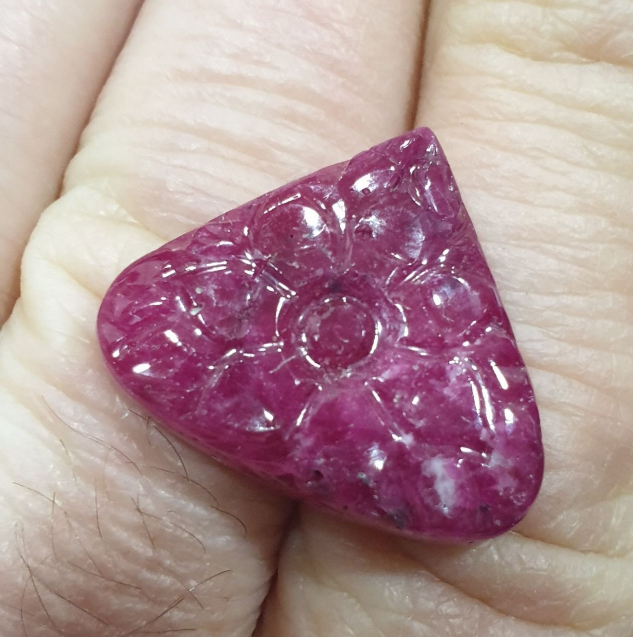 Carved Flower In Natural Ruby   Drop Cabochon  Shape 22.8x19.6mm 30.3ct- Gemstone Carving