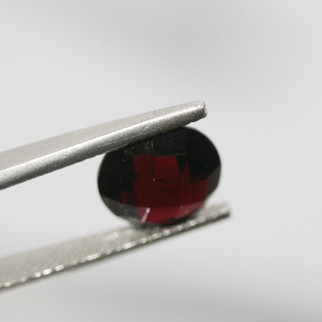 1 Pair Garnet Round Faceted Briolette cut 10mm (1 pair)