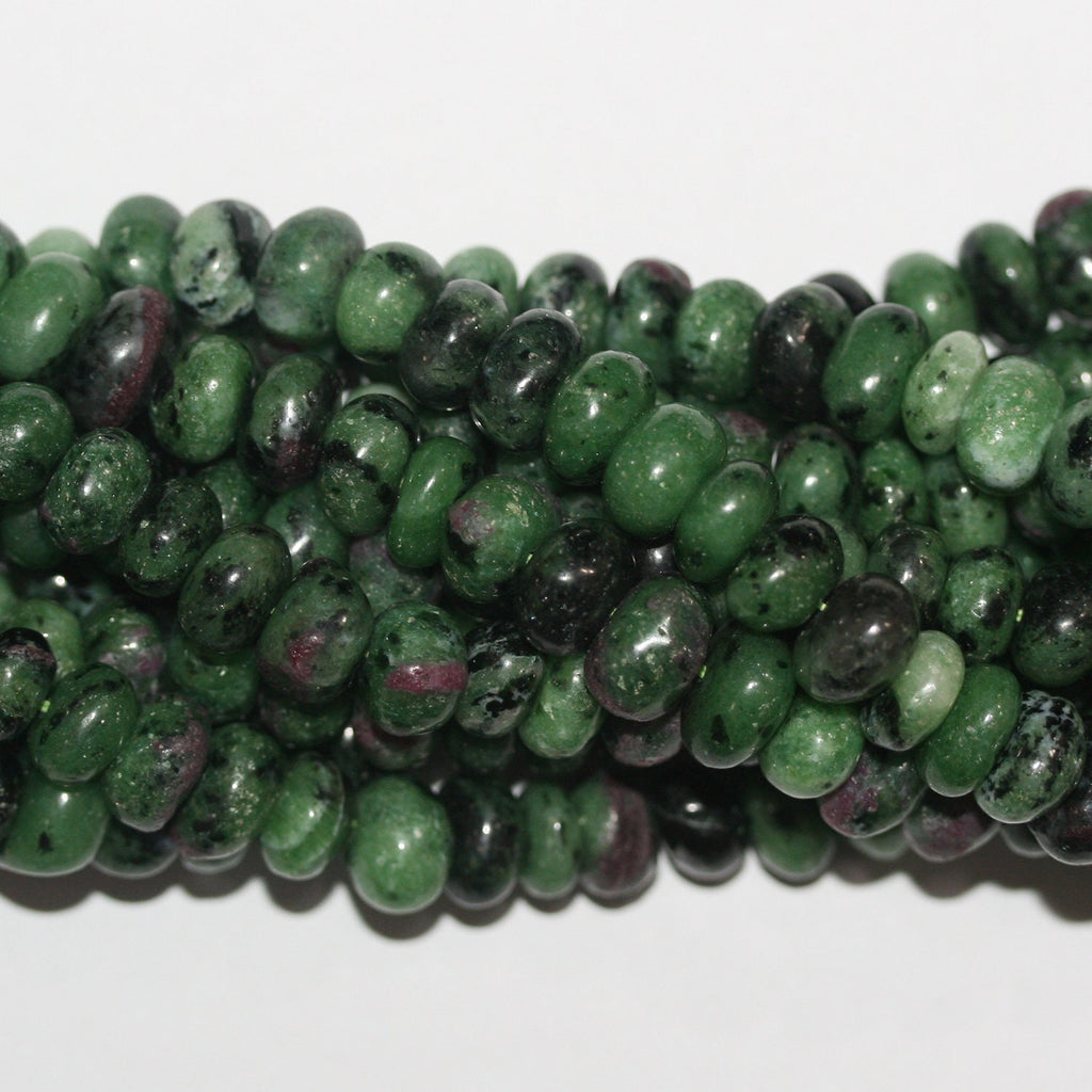 Perles rondelles lisses irrégulières en zoïsite rubis St, 15 pouces (10 x 6 mm). Longueur approximative du fil : 39 cm.