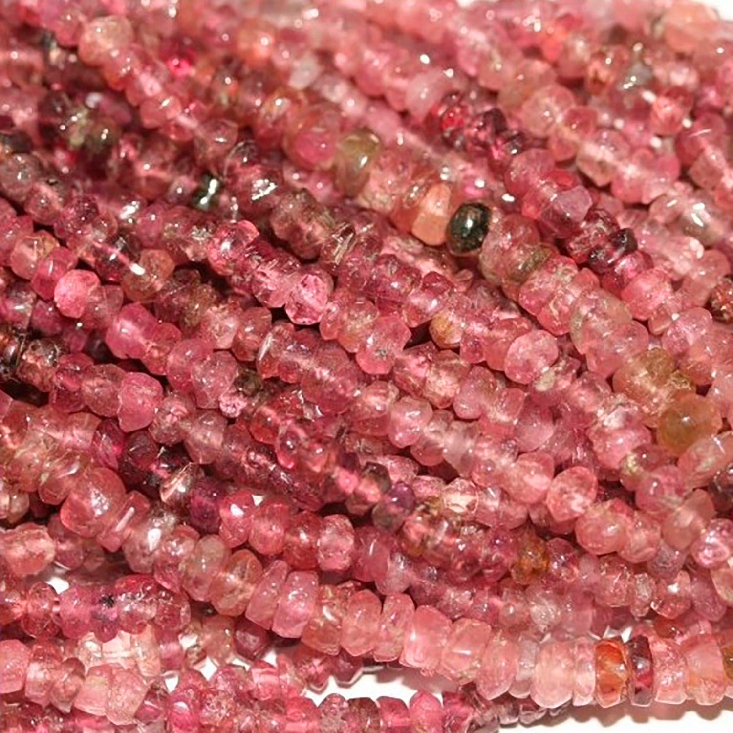 Tourmaline rose St facettée rondelle 4x2mm, 14 pouces - Fil de 37 cm