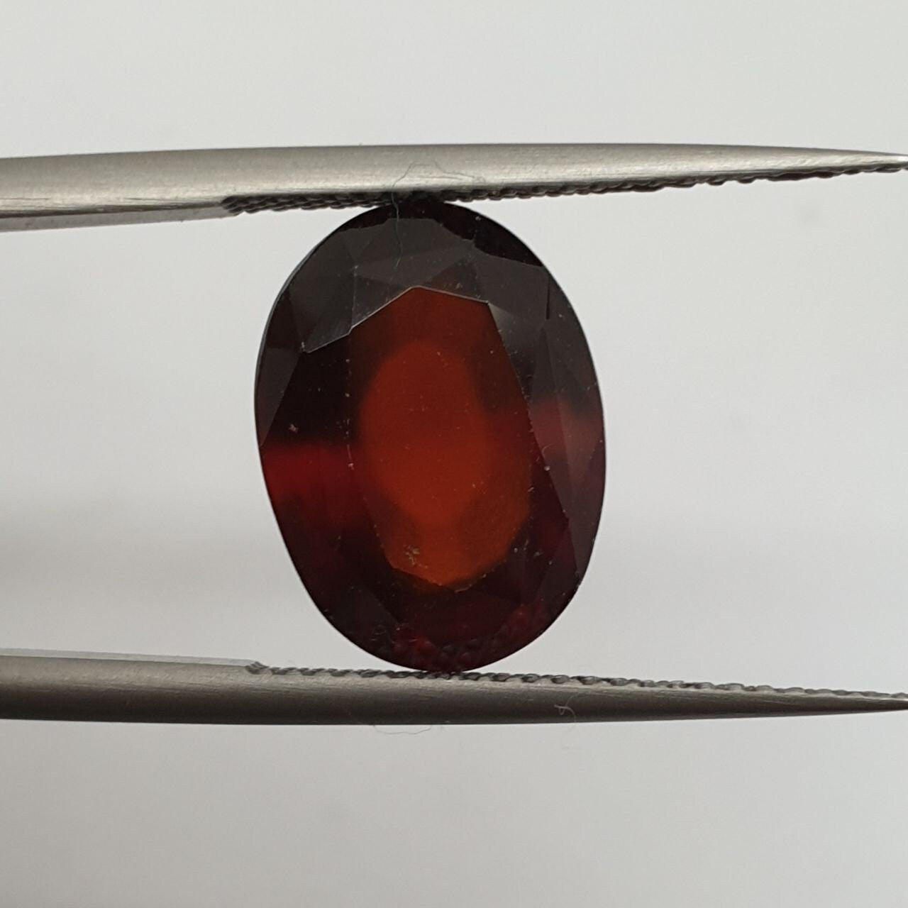 Grenat hessonite AAA de qualité supérieure, taille ovale, 13,8 x 10,3 mm, 8,5 ct - Perles et cabochons de pierres précieuses - Propriétés curatives