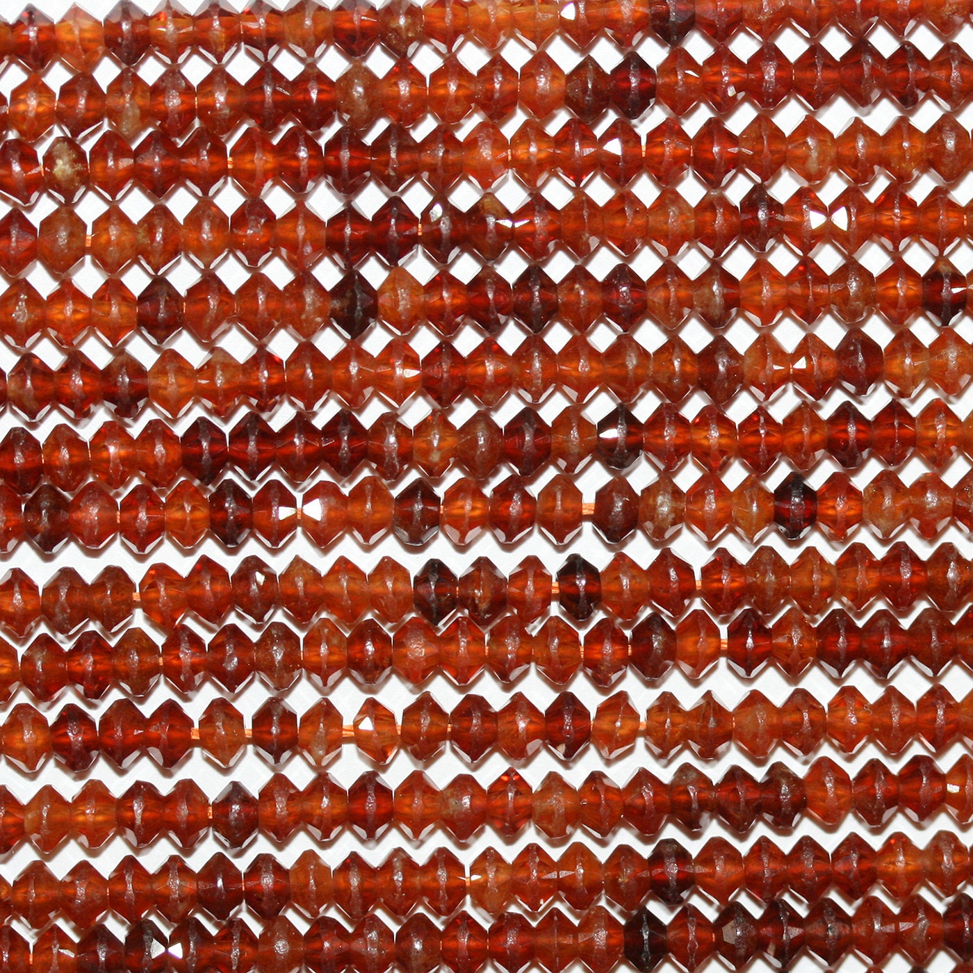 Cuentas redondas facetadas de granate St Hessonite de 16", 3,5 x 2,5 mm, hilo de 40 cm.