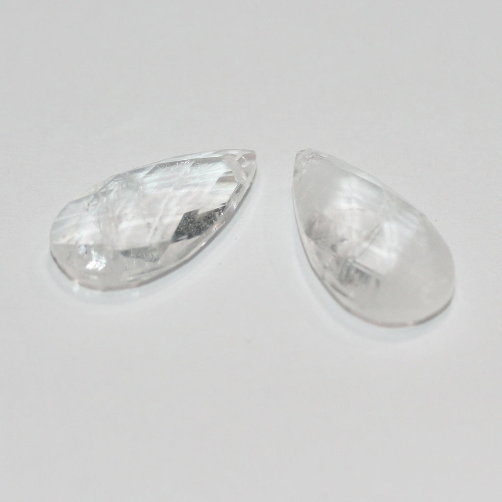 Colgante de gota facetada de cuarzo cristal de roca de 25 x 13 mm (1 par).