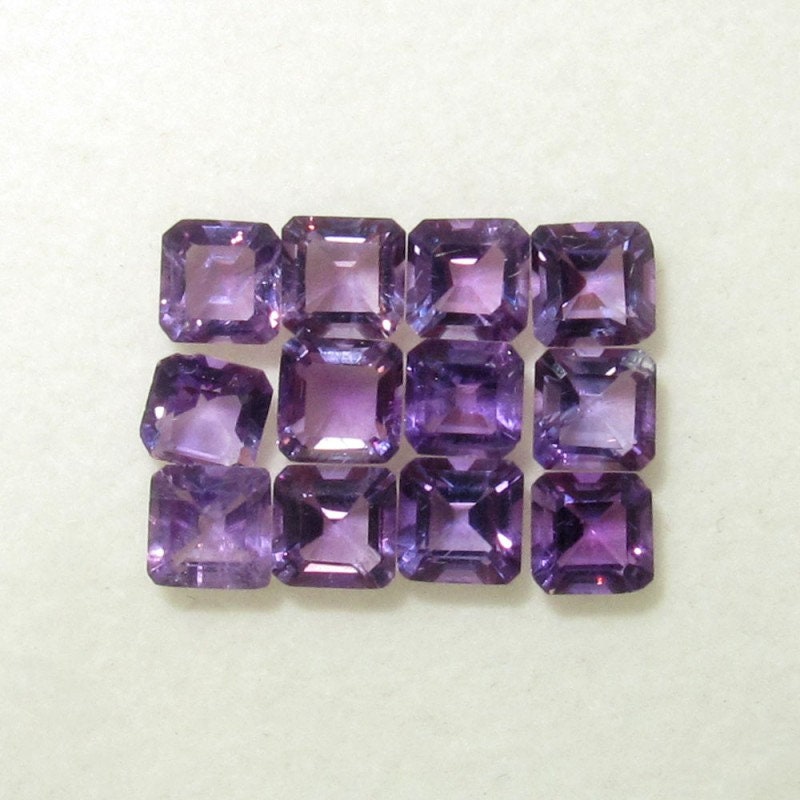 Lote de 12 piedras de amatista natural facetadas cuadradas de 4 mm