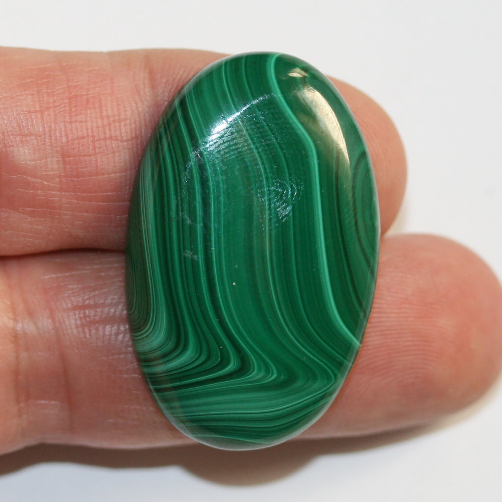 Malachite Oval Cabochon 41x26mm.(88.7ct)