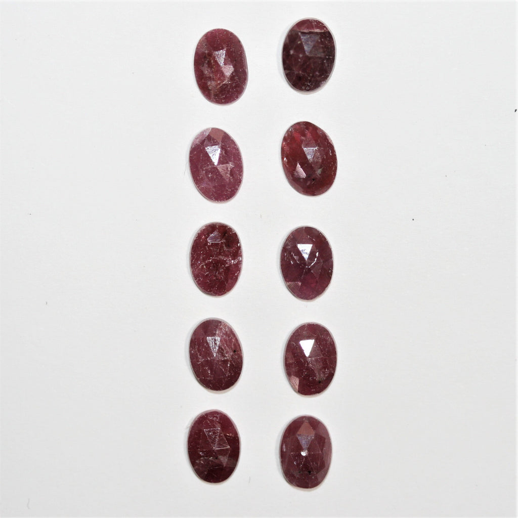 10 Pcs Faceted Oval Ruby Cabuchon. 5x7mm. (10 pcs.)