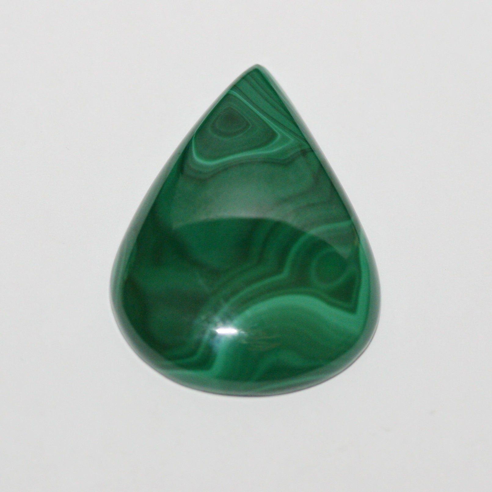 Malachite Drop Cabochon 30x22.5mm.(39ct)