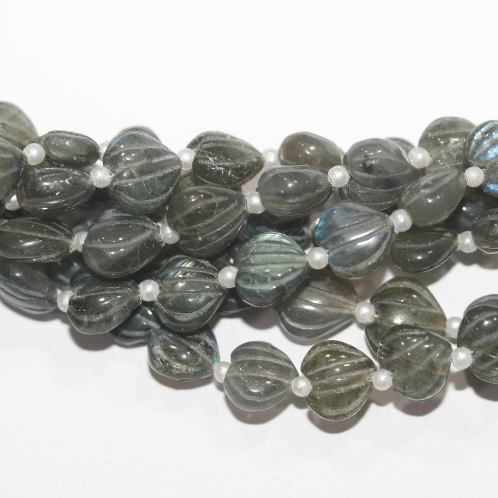Cuentas de corazón galonadas de labradorita de 8" de 8-10 mm - Hilo de 20 cm.
