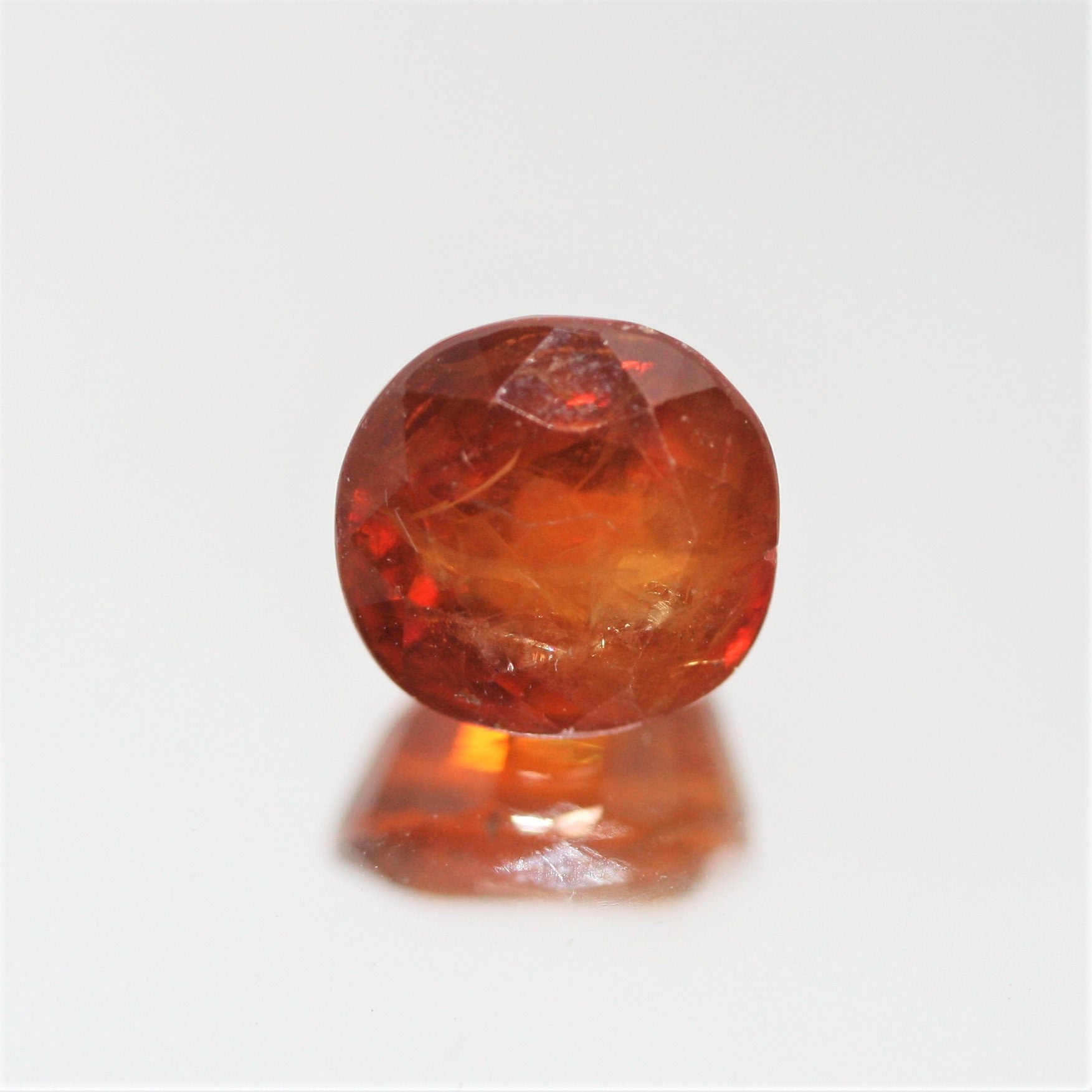 1 Pc Natural Top Orange Color Sapphire Oval Cut 8.5x8.1mm. (4.16ct.) - Wholesale Gemstones- Natural Stones For Jewelry