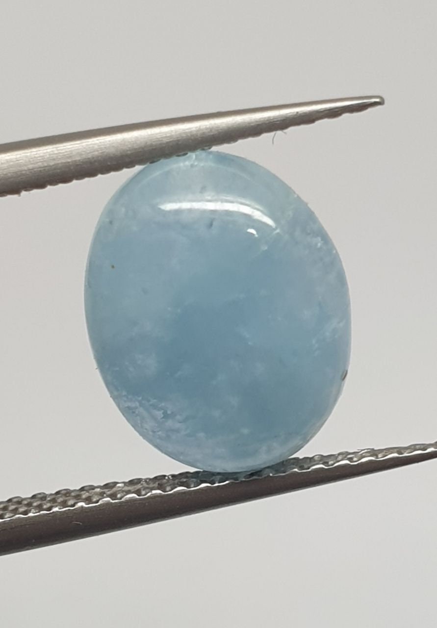 Cabochon ovale d'aigue-marine 11 x 8,8 mm (3,07 ct) - Pierre précieuse naturelle pour la joaillerie