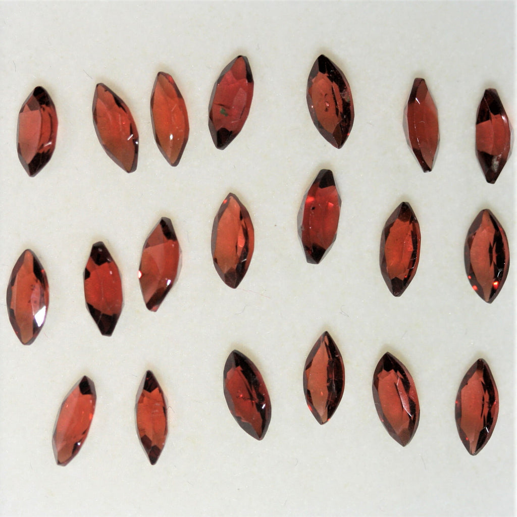 Lote de 20 Granates Marqués Facetados de 6x3 mm. (20 Piezas)