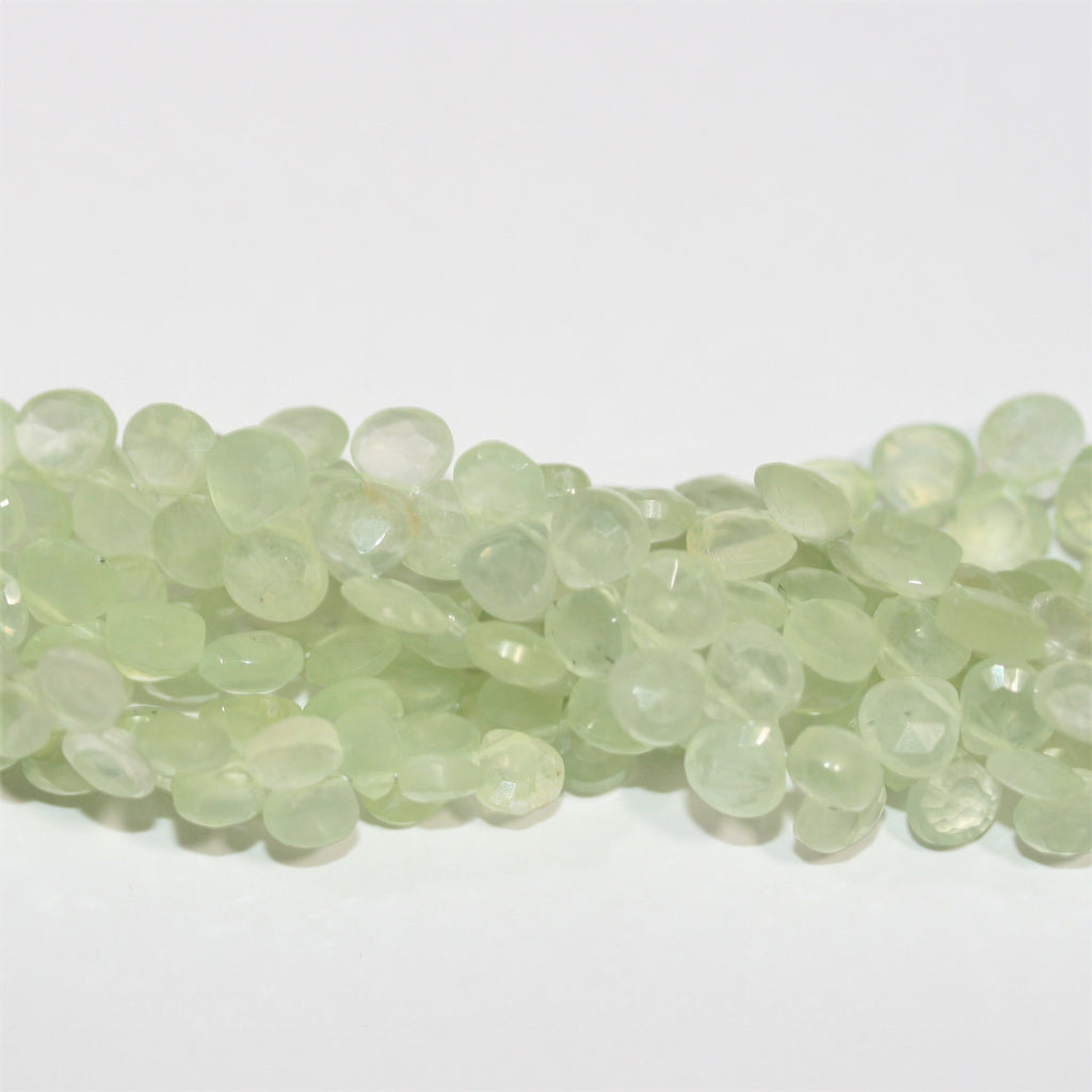 Cuentas de gota facetadas de St Prehnite de 7" de 6 mm - Hilo de 18 cm.