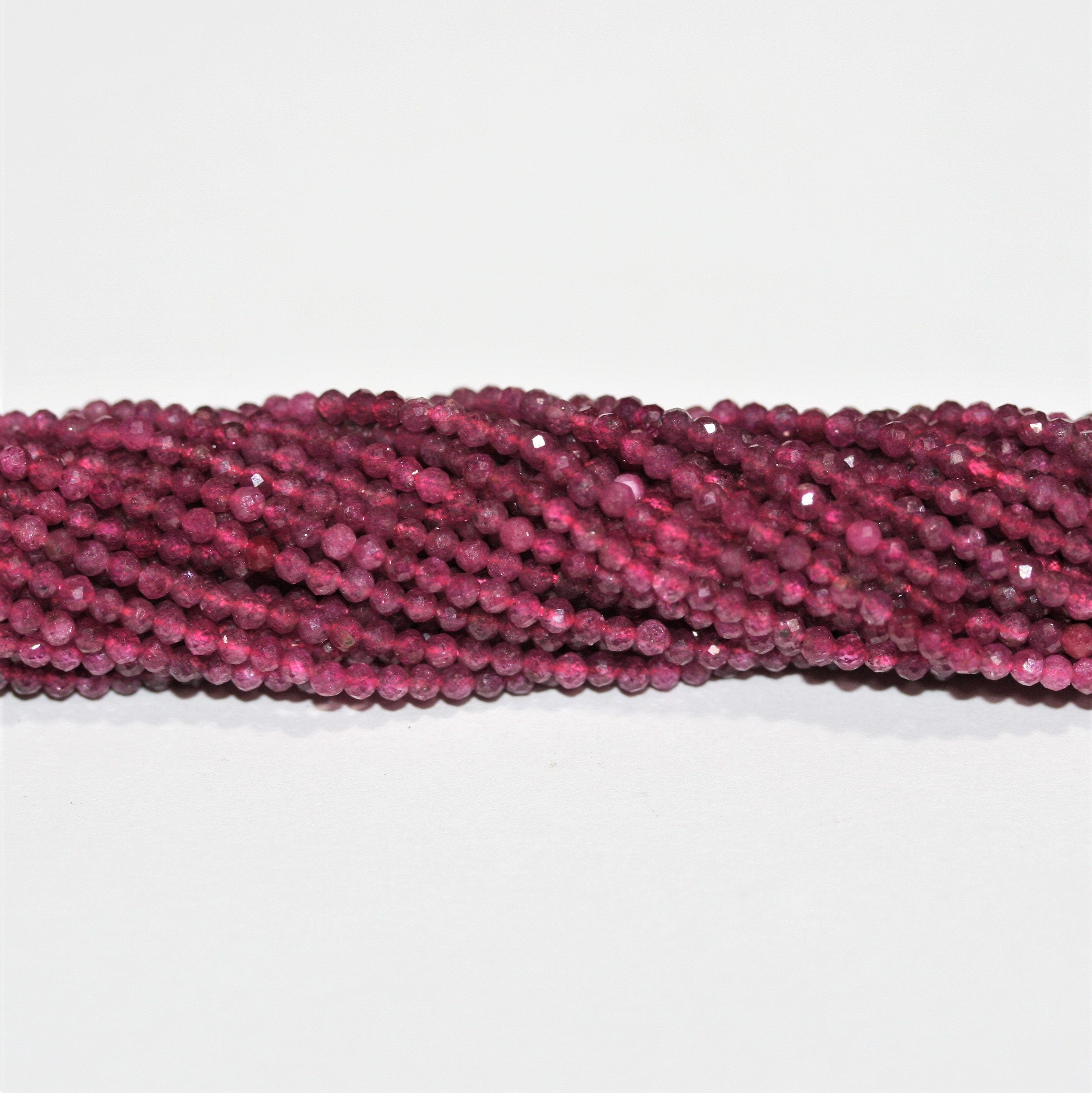 15" St Ruby Facetté Rond Perles 2mm.-Rig 39cm.