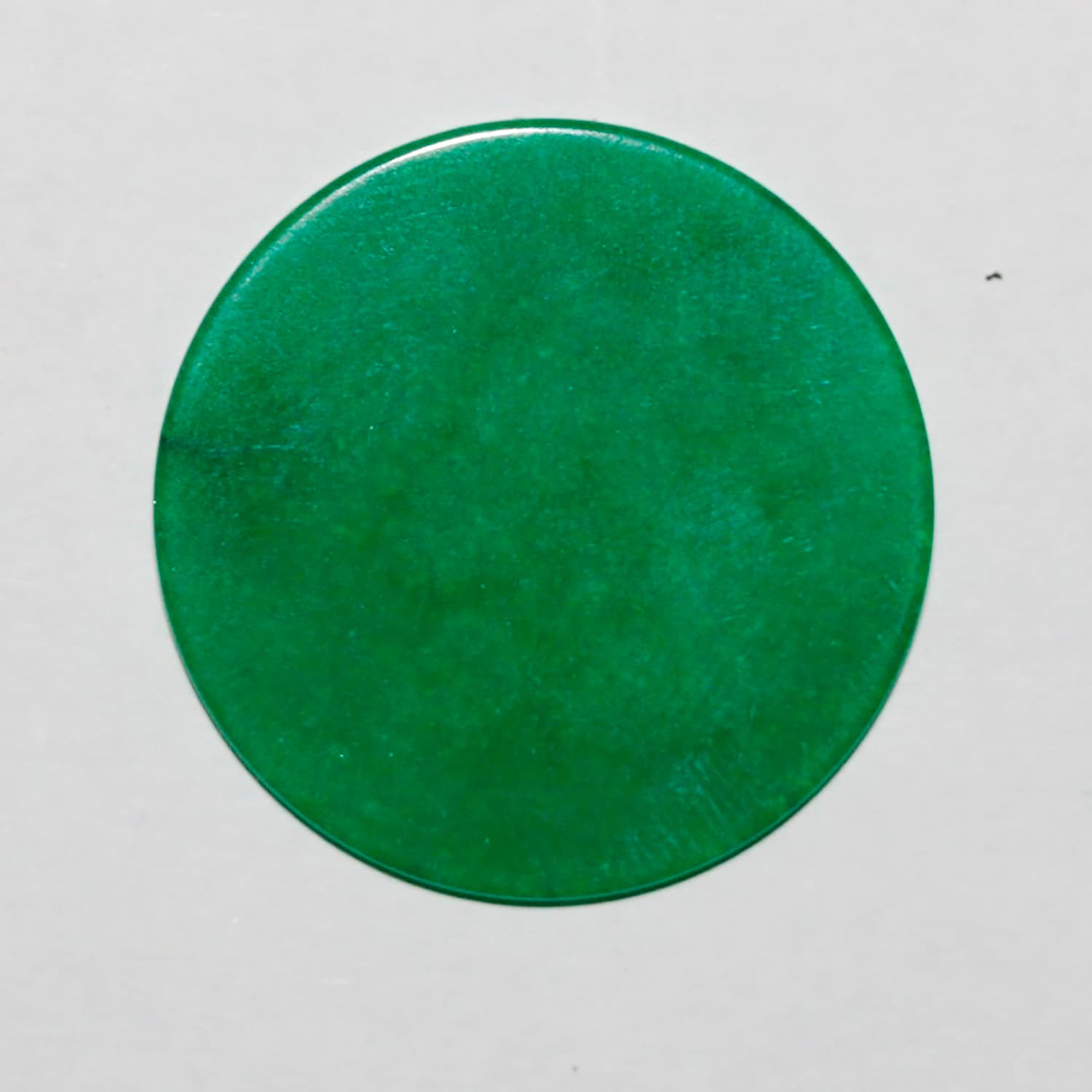 Lote de 2 cabujones planos redondos de jade verde teñido de 30 mm (2 unidades)