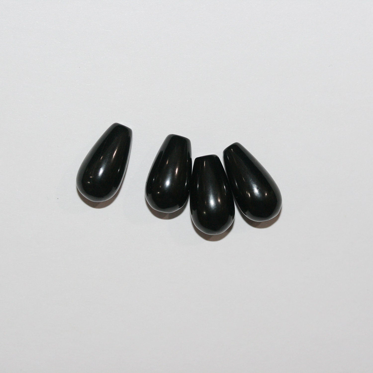 Lote de 4 piezas de aros lisos perforados a chorro, 15 x 8 mm (2 pares) - Artículo 1410