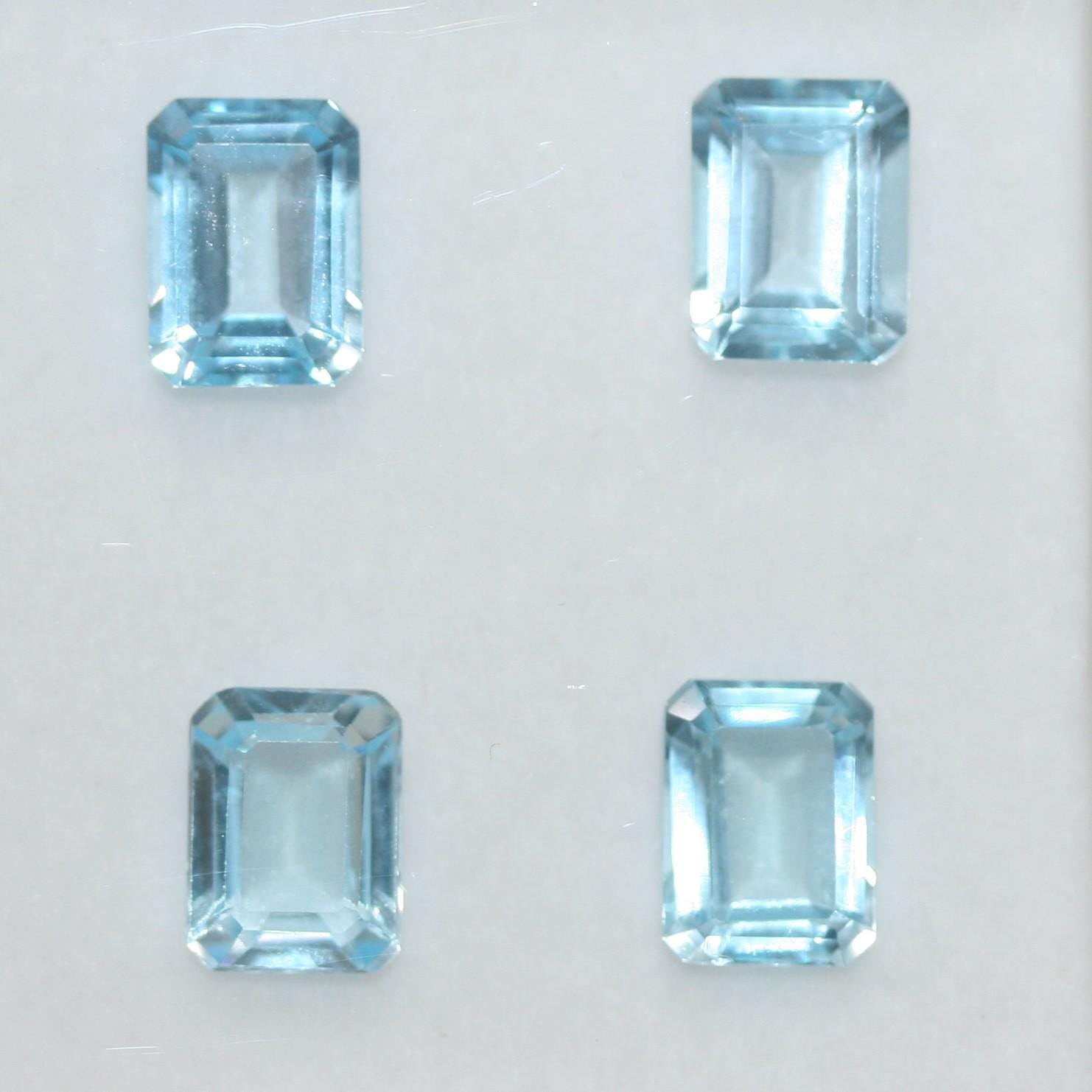 Lote de 4 topacios azul cielo facetados octogonales de 8 x 6 mm. (4 piezas).