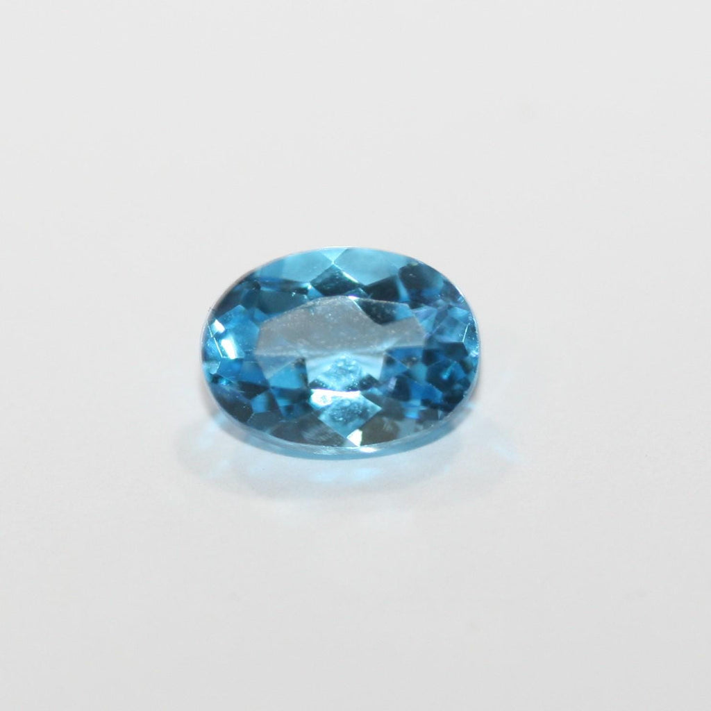 Lote de 2 topacios azules suizos facetados ovalados de 8 x 6 mm. (2 piezas)