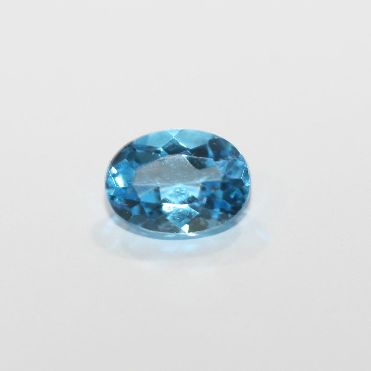 Lote de 2 topacios azules suizos facetados ovalados de 8 x 6 mm. (2 piezas)