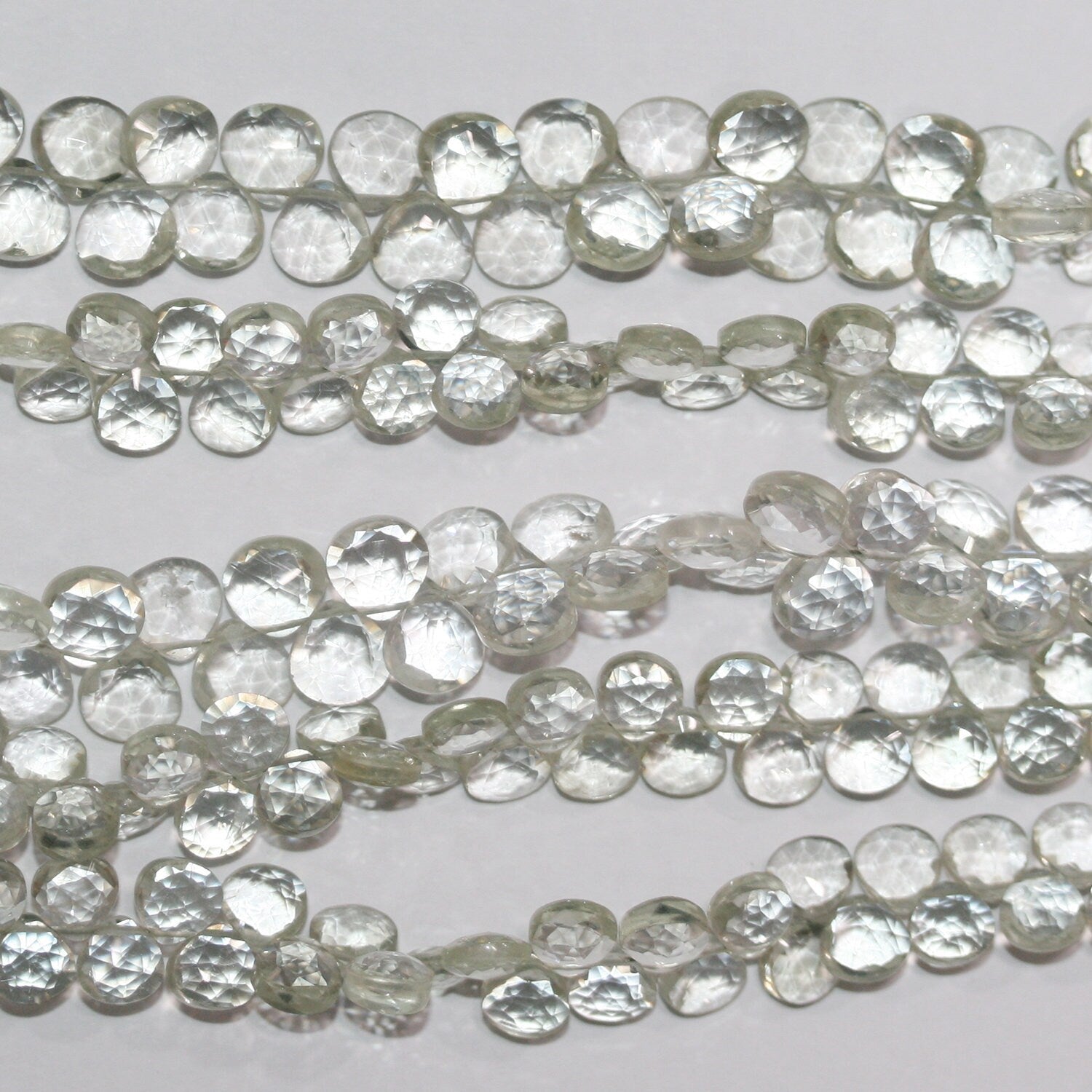 Perles Gouttes Facettes St Prasiolite 8" 6-6.5mm. Environ- Fil 20cm.- Réf.14085
