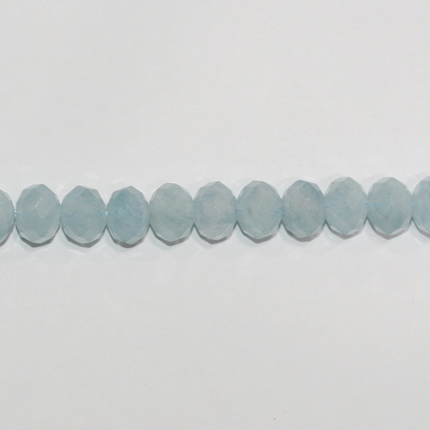 Perles rondelles à facettes en aigue-marine de 15 pouces, 10 x 7 mm. - Fil de 39 cm.