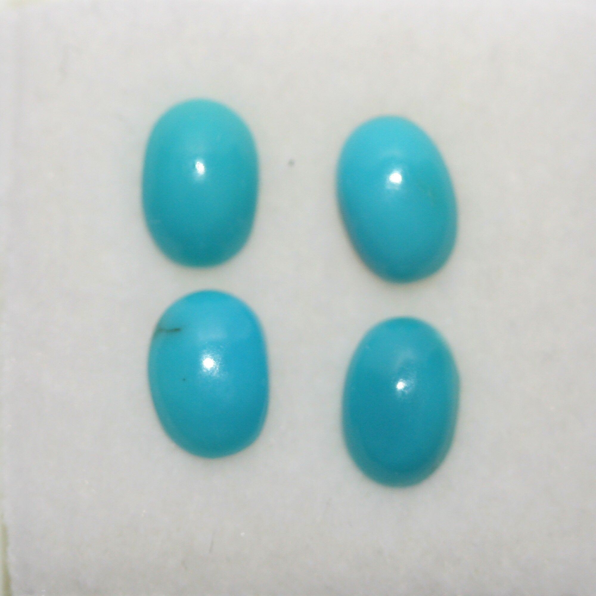 Natural Arizona Turquoise Lot Oval Cabochon 7x.5mm.-(4Pcs)