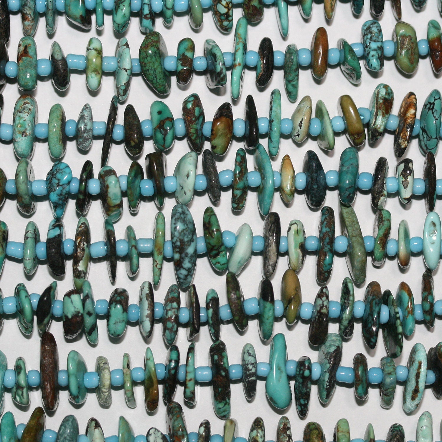 16" St Turquesa Suave Chips Perlas Irregulares 9-12mm.-Aprox.-Hilo 40cm.