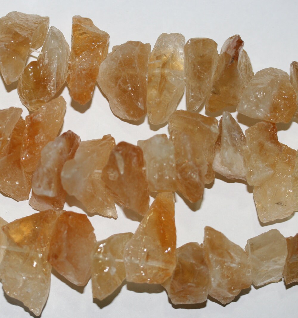 Cuentas de citrino de 40,6 cm, sin pulir, graduadas, de 17 x 9-30 x 10 mm (aprox.), tira de 40 cm