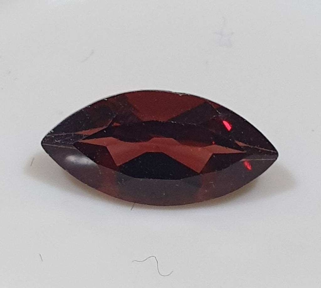 1 Pc Beautiful Rhodolite Garnet 10x5mm Faceted Marquise Cut. Marquise Garnet - Natural Gemstone