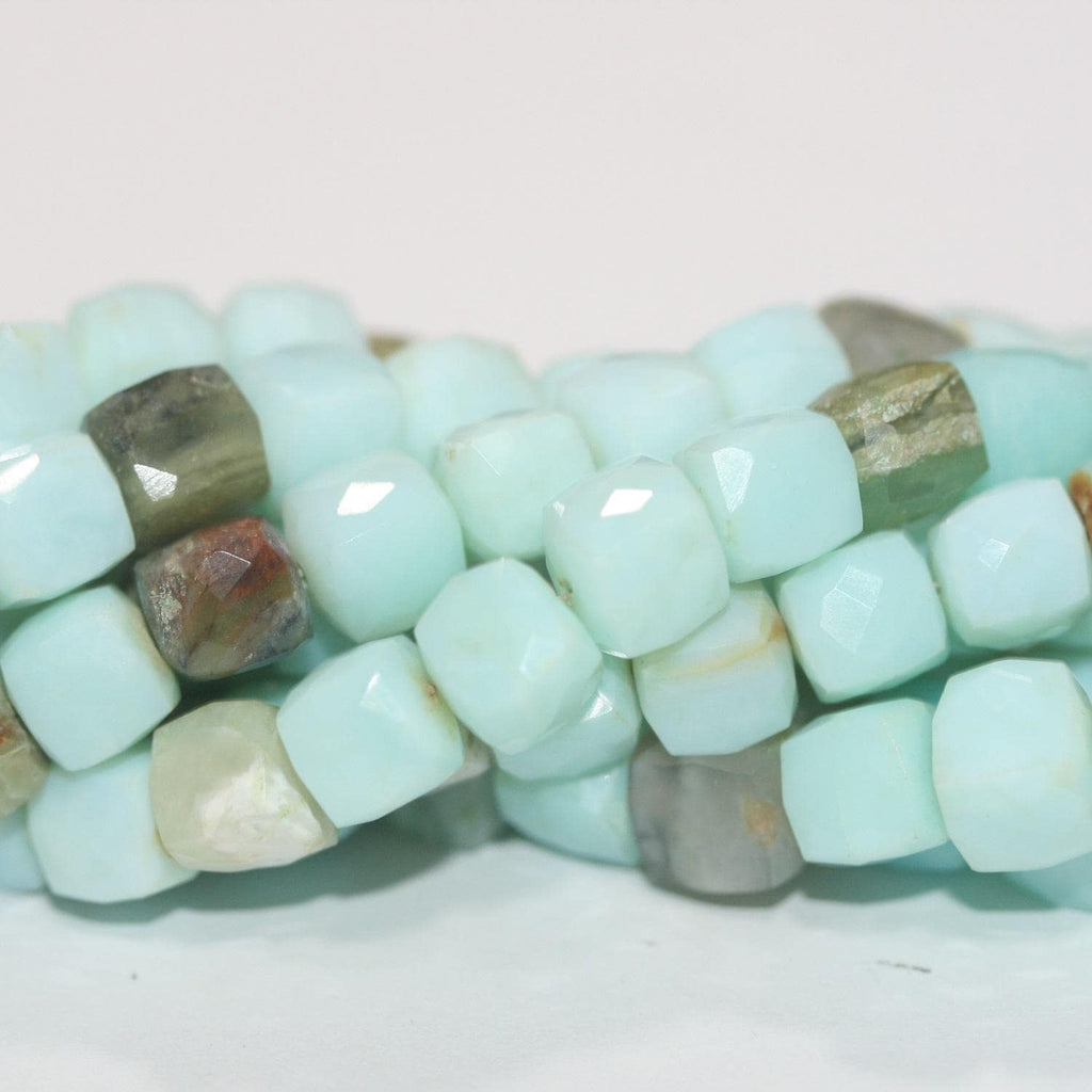 Cuentas de cubo facetadas de ópalo azul de 8" (8 mm) - Hilo de 20 cm