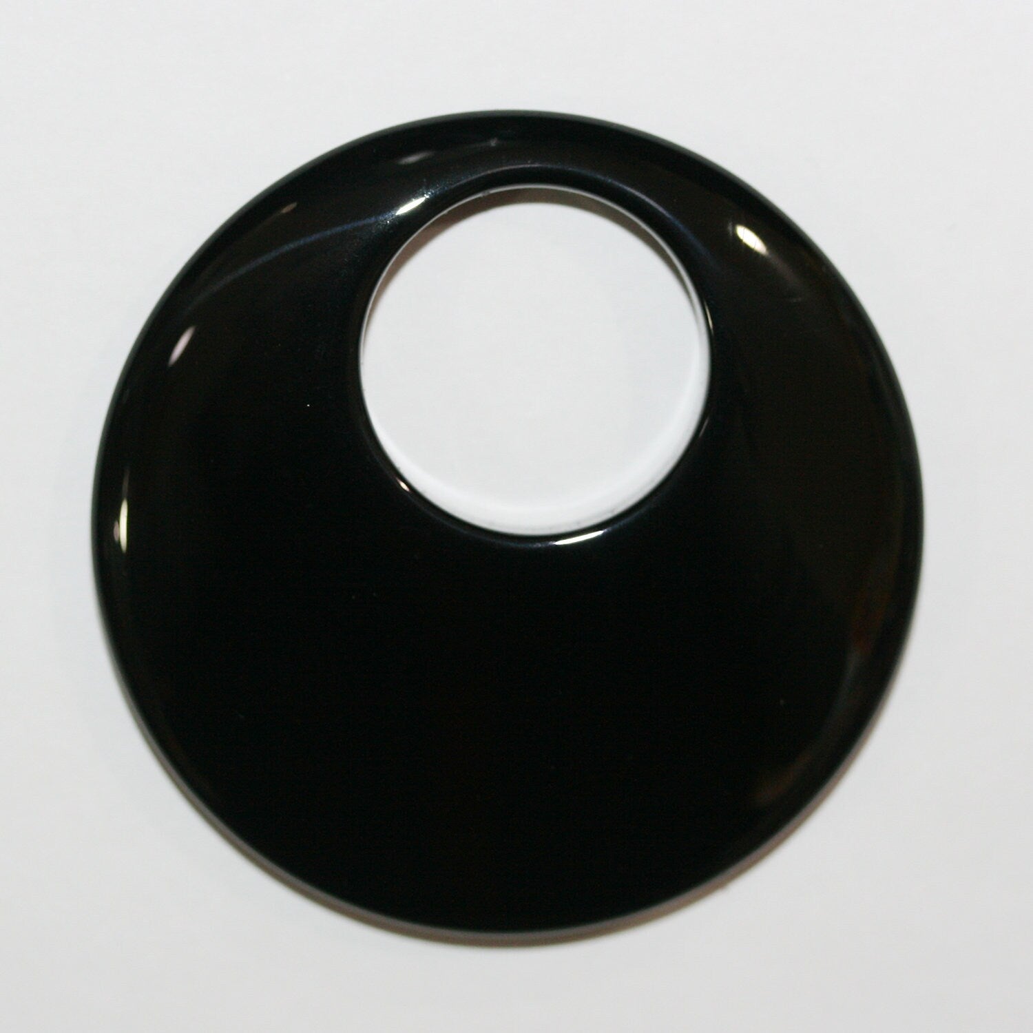 Pendentif rond lisse en onyx 50 mm.