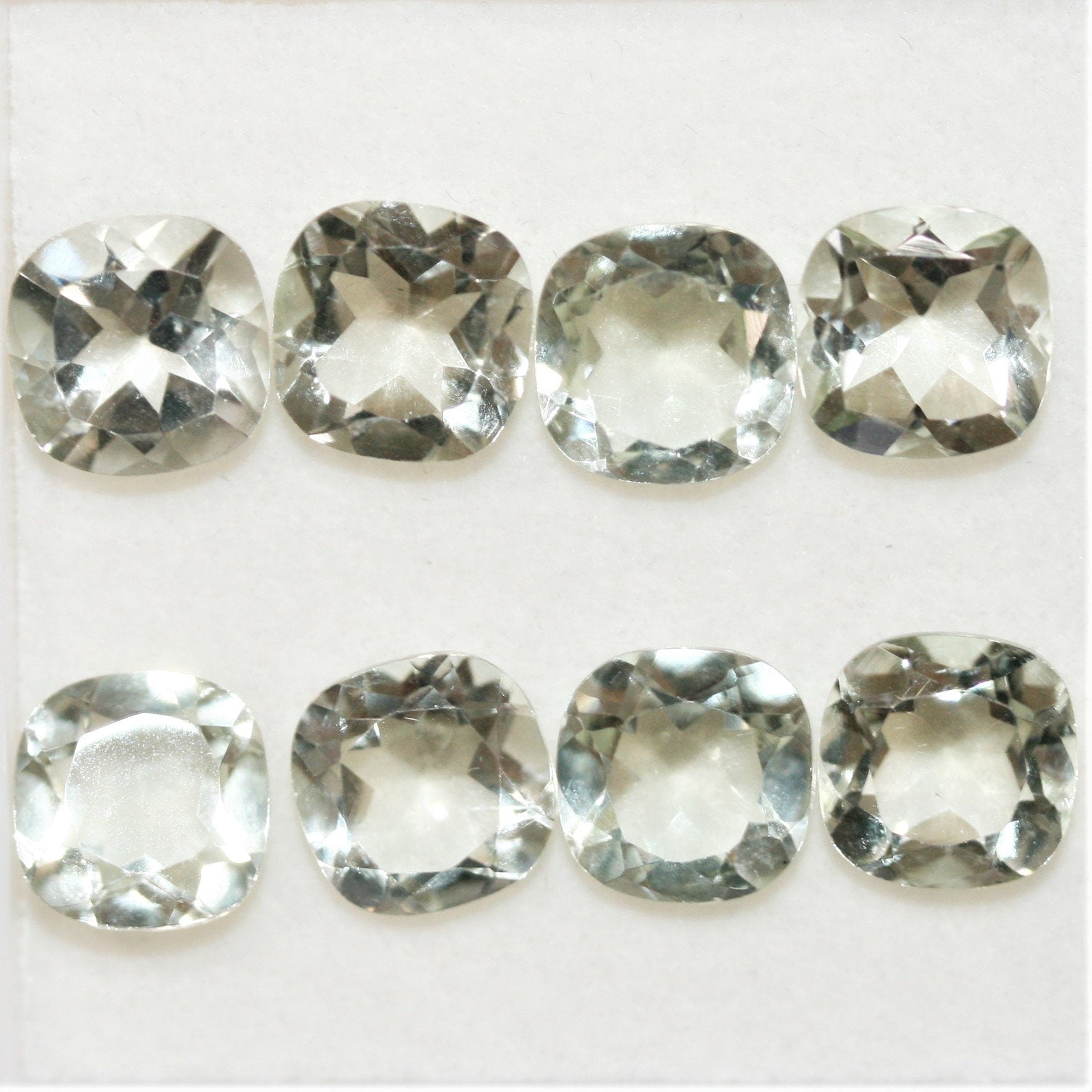 Lote de Prasiolita Cuadrada Facetada 8mm.- 8 Piezas