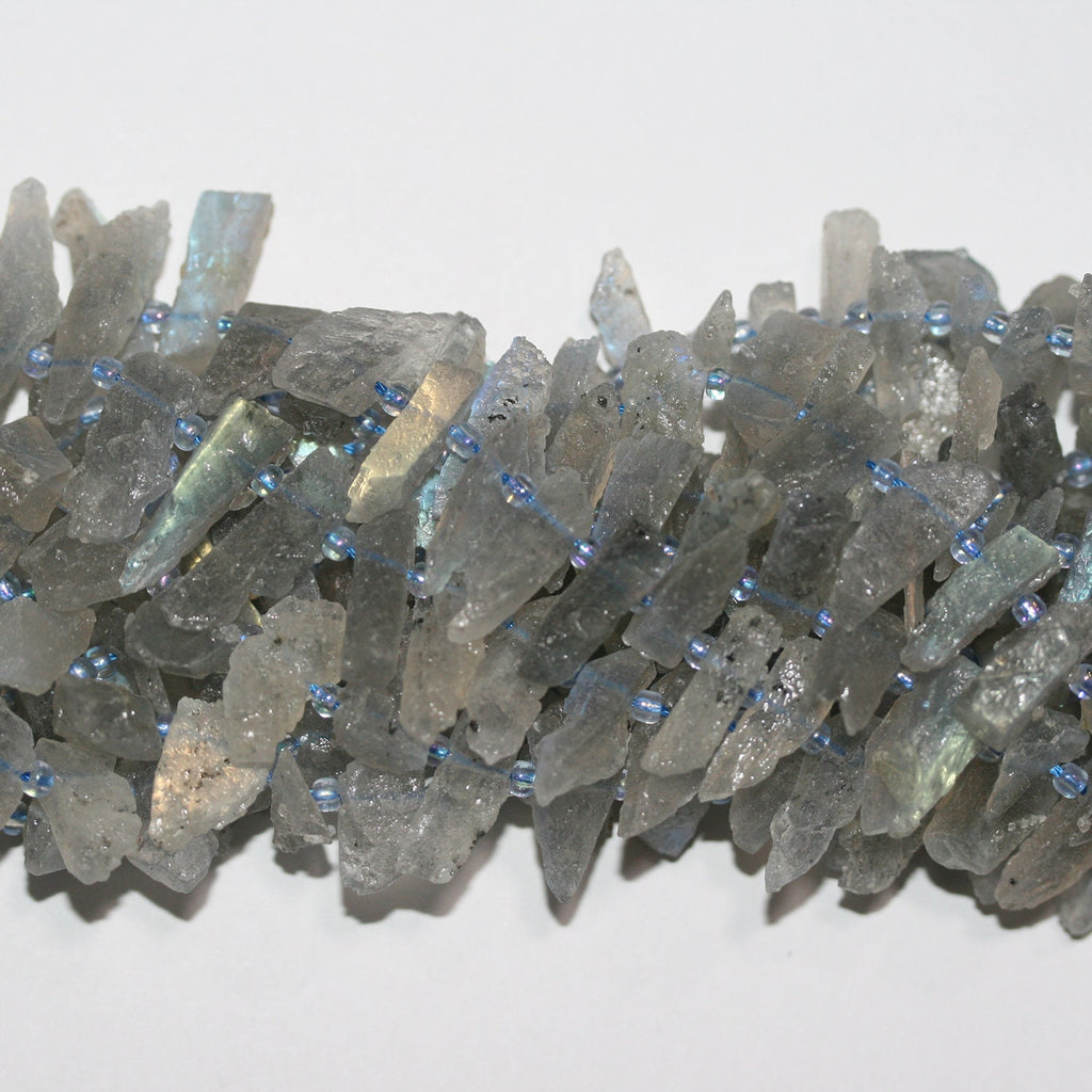 Perlas de labradorita sin pulir de 16" (15 x 6 mm), aprox. - Hilo de 40 cm.