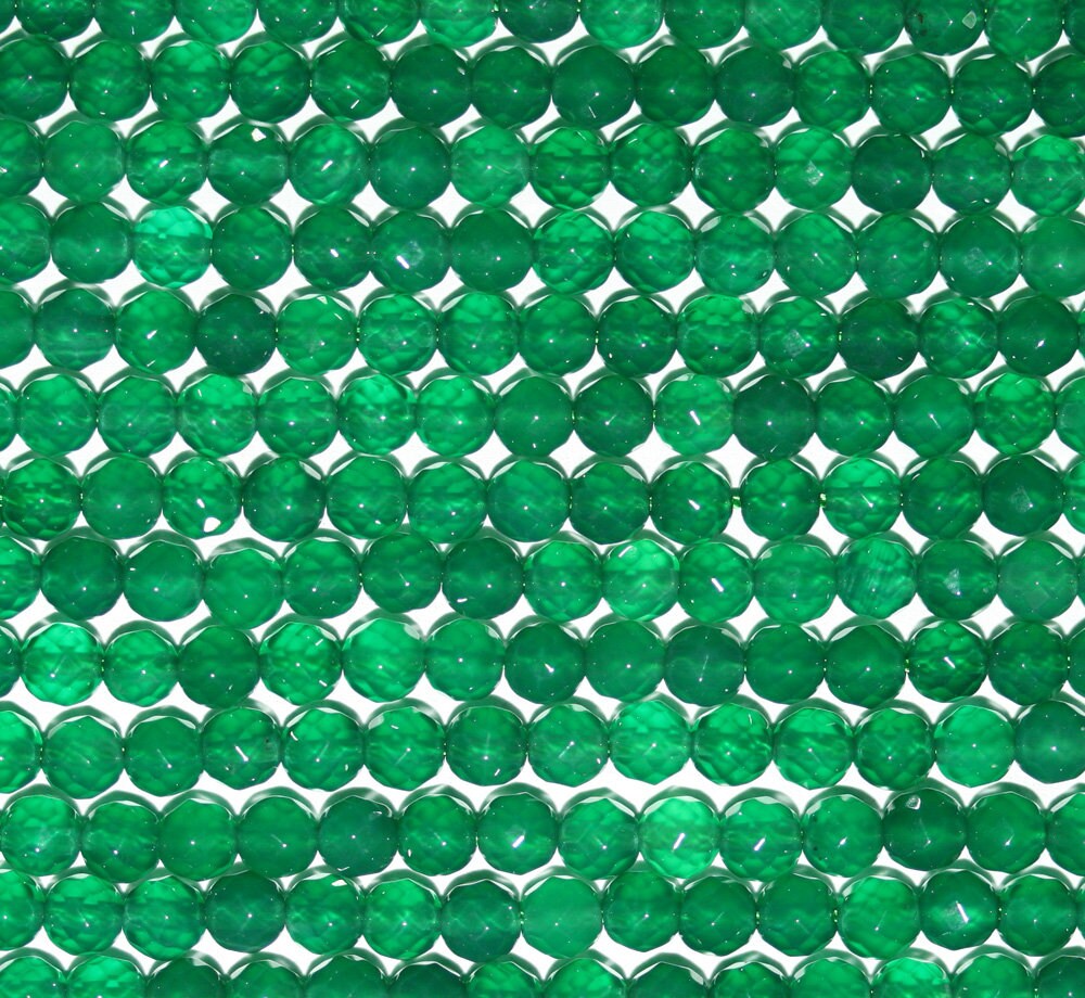 15" Perles rondes à facettes en agate verte St 4 mm.-Rig 39 cm.