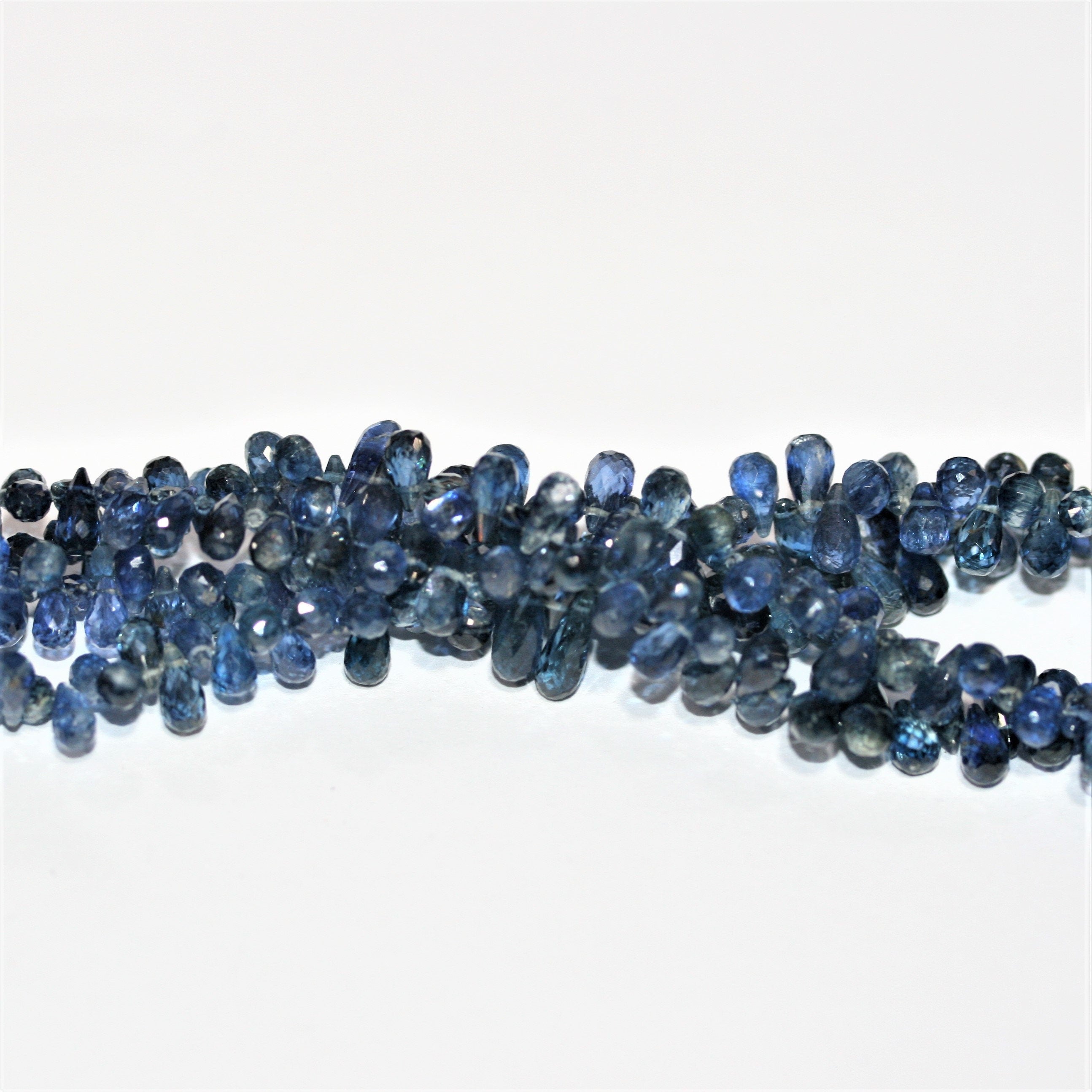 14" St Kyanite Faceted Drop 7x4mm.-Strand 36cm.