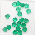 Lot de 20 pierres précieuses en onix vert facettées en forme de cœur, 5 mm. - Pierres précieuses de qualité supérieure, vente en gros.