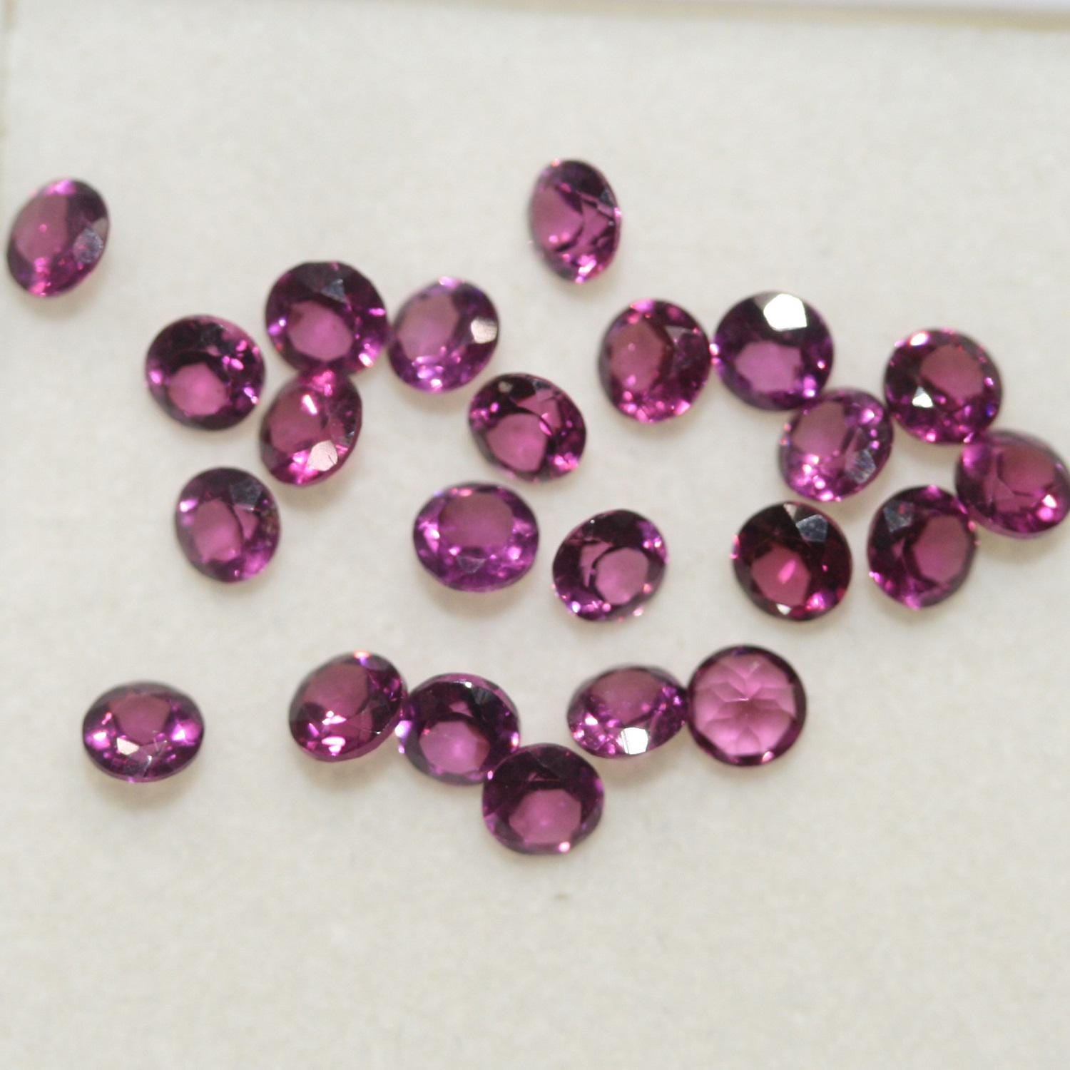 Lot de grenat rhodolite rond à facettes 3,5 mm (5 ct).