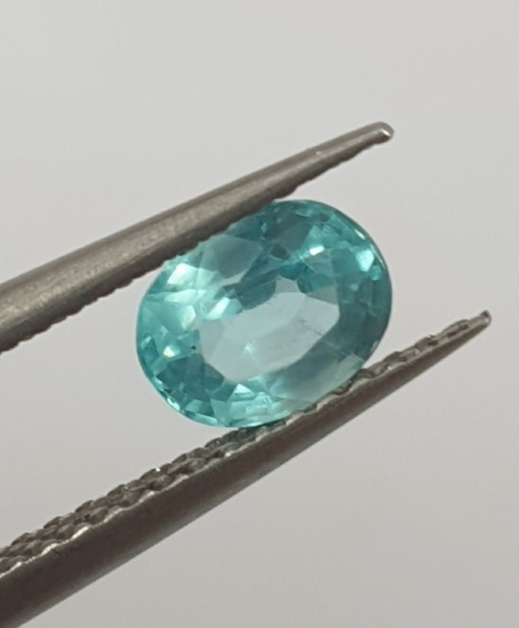 1 Pc  Natural Apatite Faceted Oval    Paraiba Color 7x5mm - Natural Untreated Stone- Rare Color Blue Green Apatite