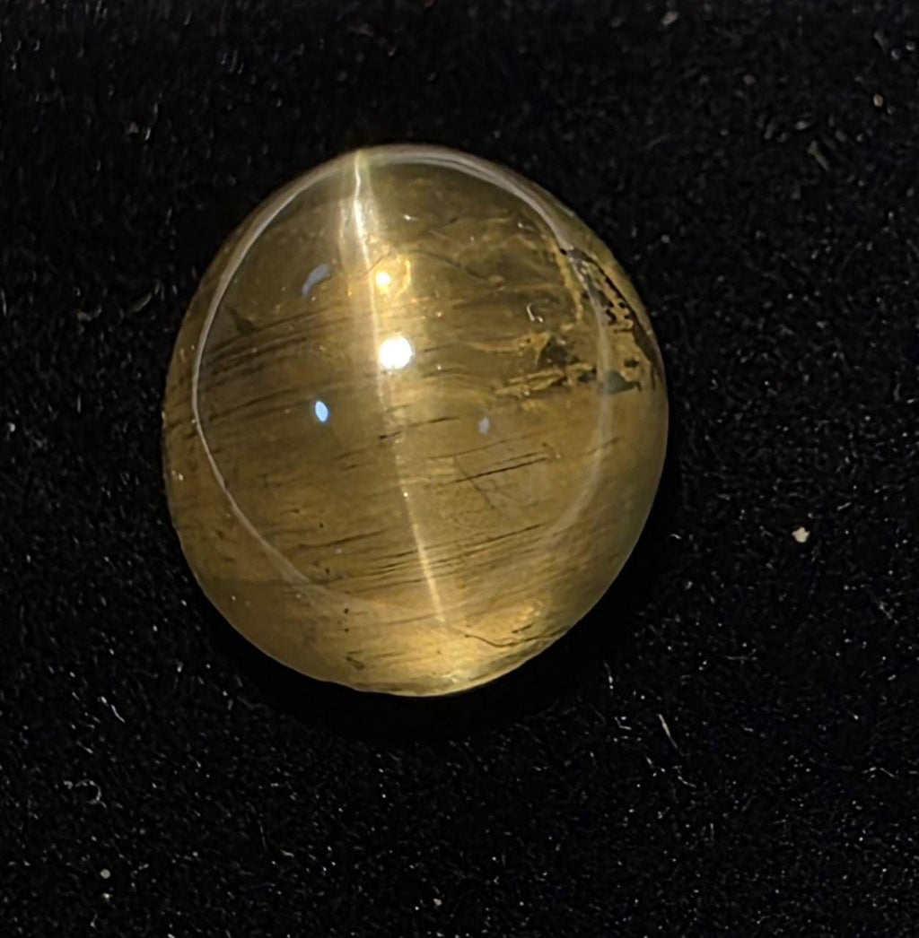 Apatite œil-de-chat verte AAA unique en son genre, cabochon ovale 12,3 x 10,6 mm, 7,5 ct - Gemme non traitée - Qualité exceptionnelle - Chatoyance - Pierre de collection