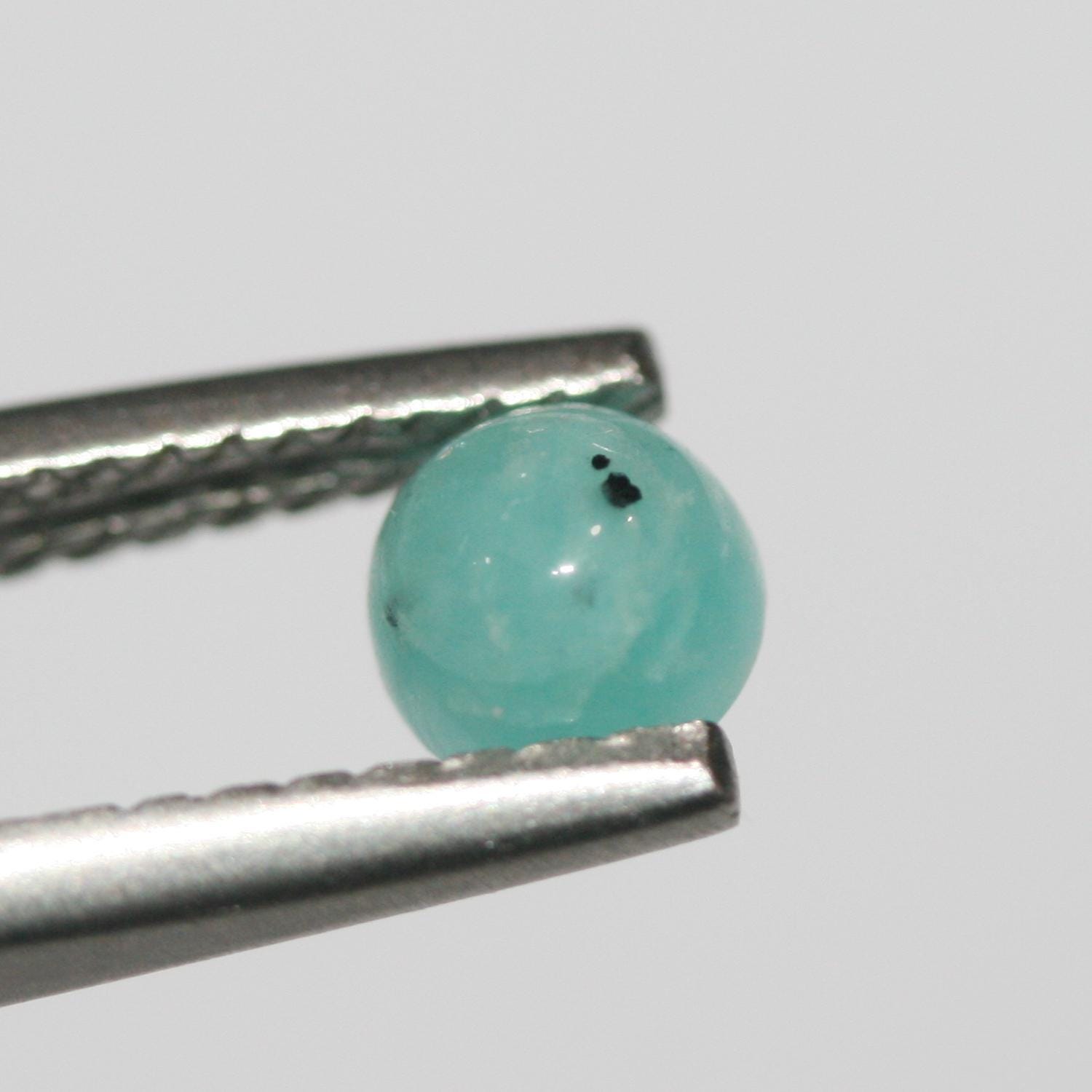 Lote de 15 cabujones redondos lisos de amazonita de 5 mm. (15 piezas)