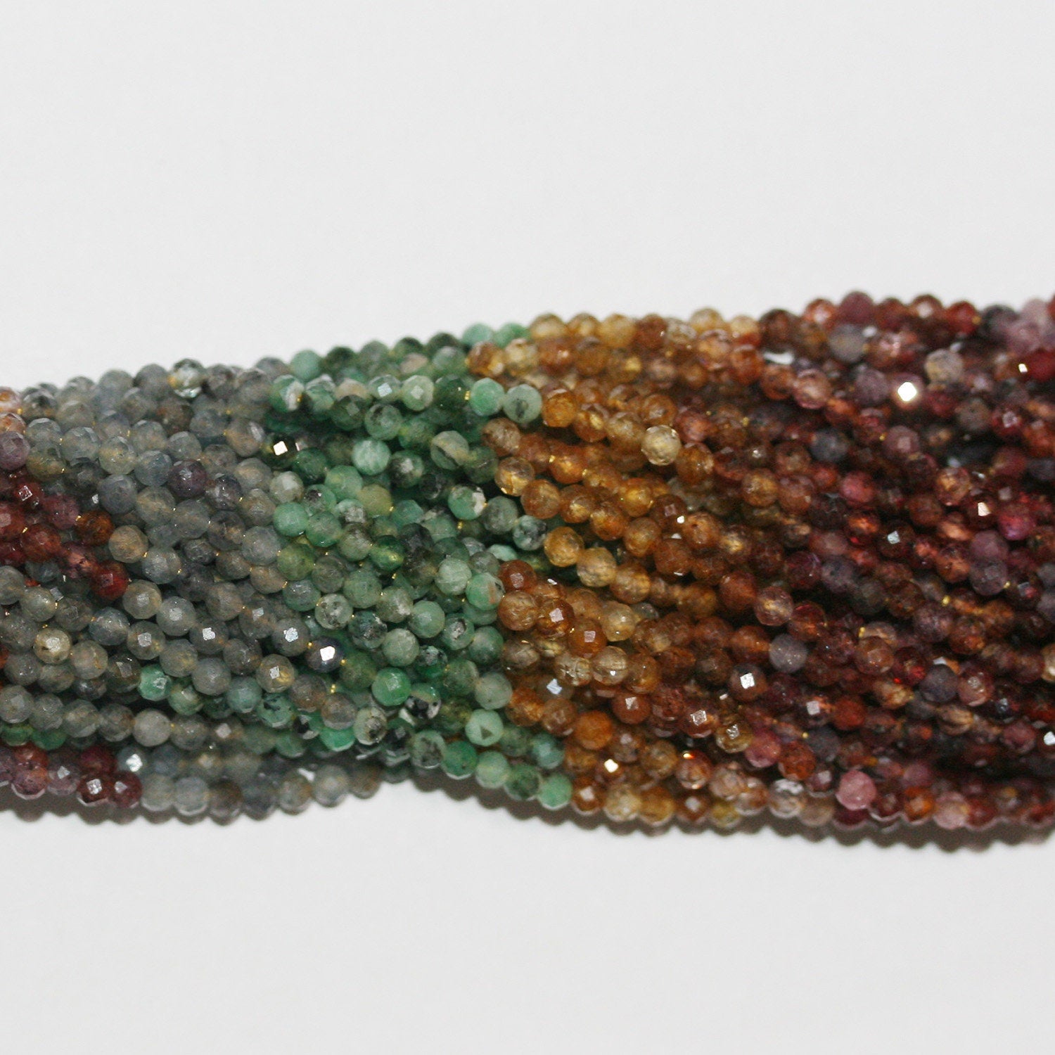 15" St Perles rondes à facettes en pierre multiple 2,5 mm.-Rig 39 cm.