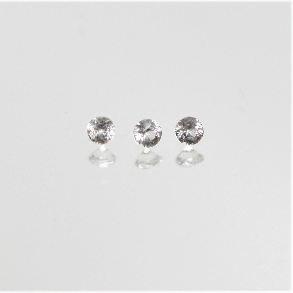 Lote de Topacio Blanco Facetado Redondos de 1,5 mm. - Lote de 2 Quilates