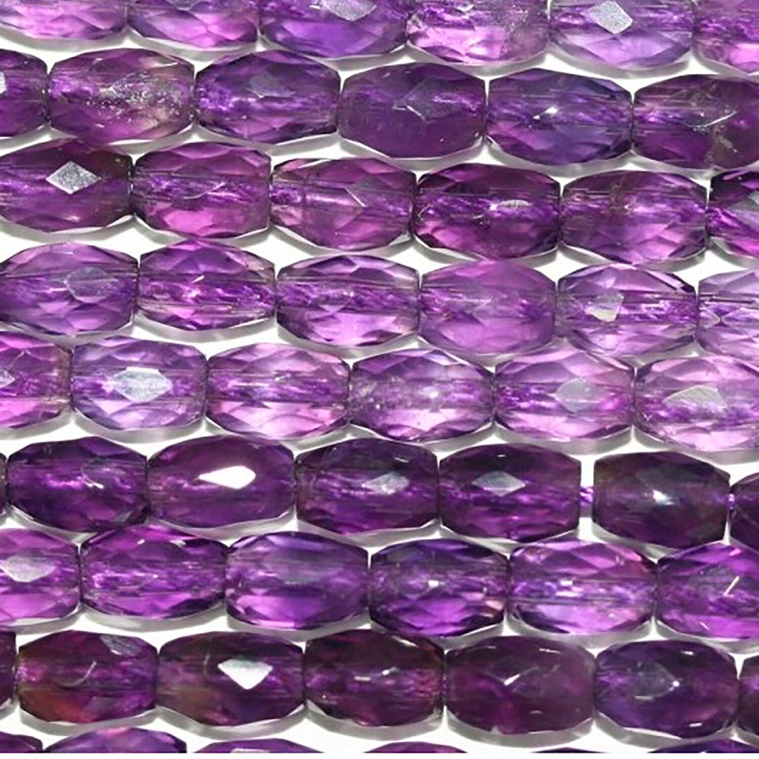 Cuentas de prisma facetadas de amatista de 40 cm (16"), 6 x 4 mm (tira de 40 cm)